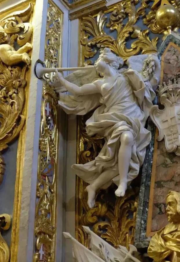 我来此的目的还有一个就是寻找意大利画家卡拉瓦乔名画真迹《被斩首的