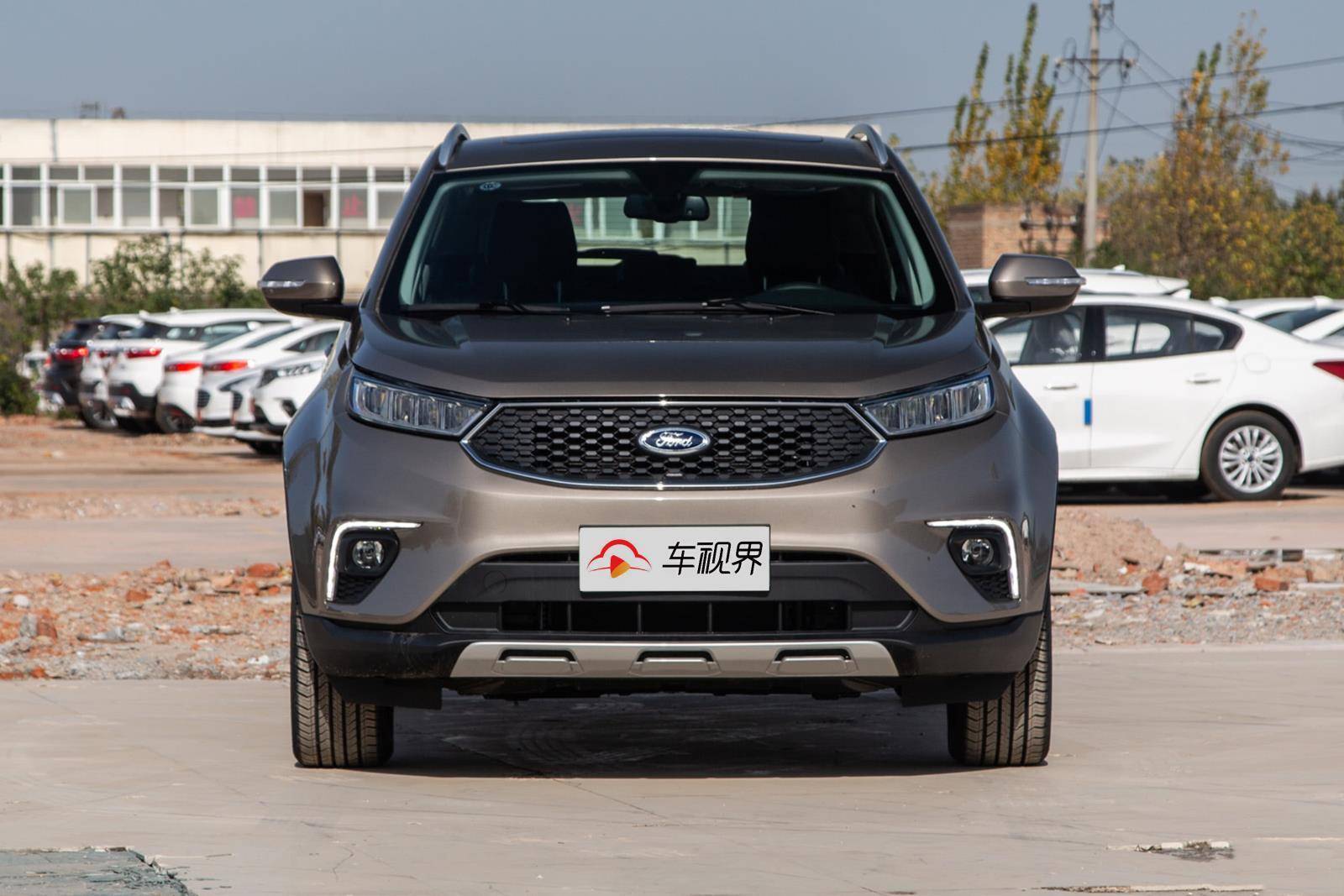 首推1498万元尊领型江铃福特领界s购车推荐