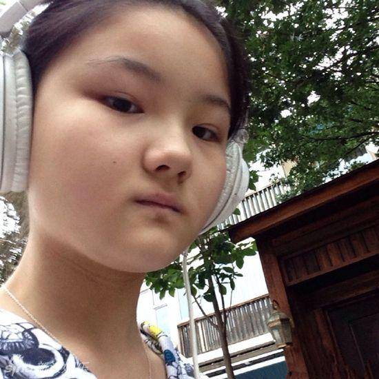 孙楠女儿学女德或涉嫌违法20岁仅初中学历的买宝瑶何去何从