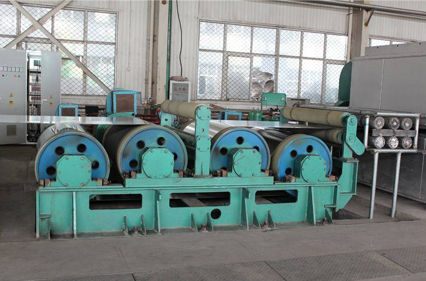 某工厂是做不锈钢冷轧线的,整条线的张力由开卷机,八个张力辊和卷曲机