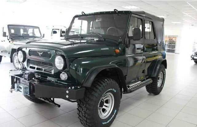 2020款瓦兹猎人实车曝光底盘升高换装越野轮胎外观比牧马人还霸气