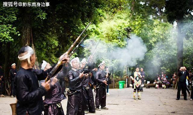 岜沙苗族部落:黔东南从江县,是目前我囯唯一可以带枪的枪手部落_火枪