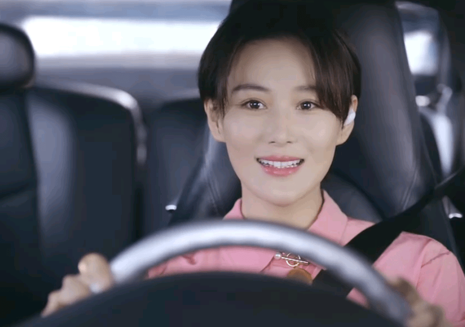 《触手可及》,千万不要做张雨馨男朋友做的这件事情,否则必分手_迪丽