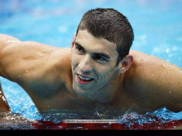 原创八金王菲尔普斯近况退役4年娶世界小姐34岁长相似老头