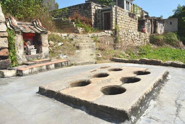 广东饶平县大埕所城六眼井