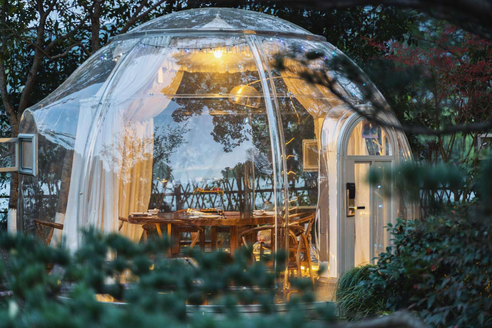 超浪漫的星空花园房竟在杭州这家餐厅里有