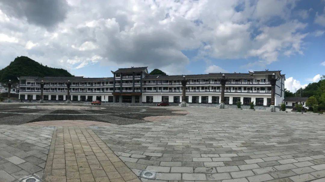 海拔1280米贵州洪关苗族乡避暑过一个与世无争的静心夏日