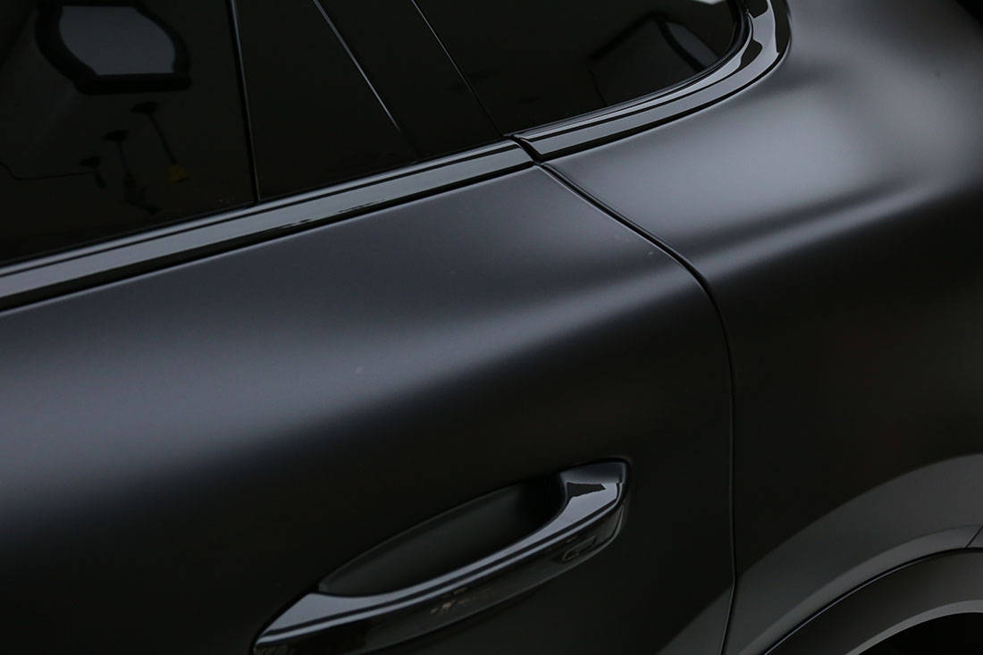 保时捷卡宴 装贴xpel-m系列磨砂漆面保护膜完工展示