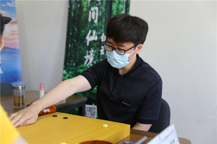 棋圣战16强赛江维杰胜柁嘉熹获得八强入场券