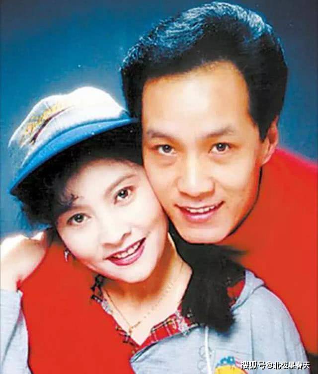 他是安嘉和冯远征曾花39元娶人艺才女今结婚27年零绯闻