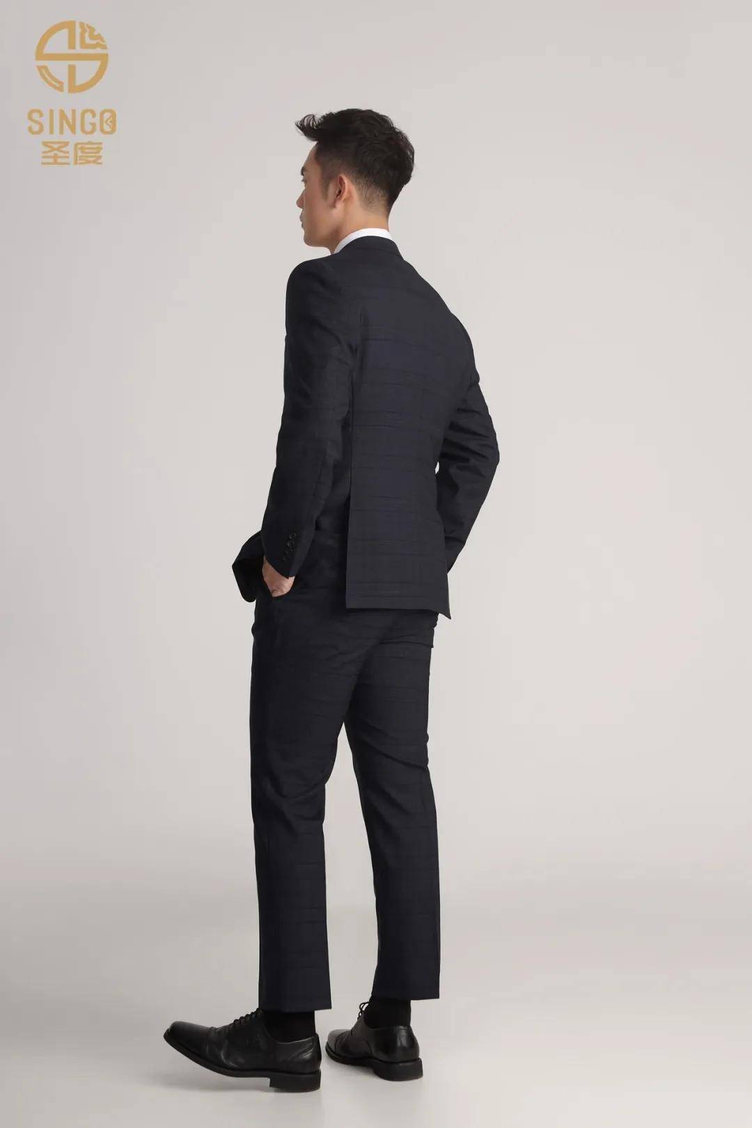 圣度丨 定制西装世界里的角落优雅!