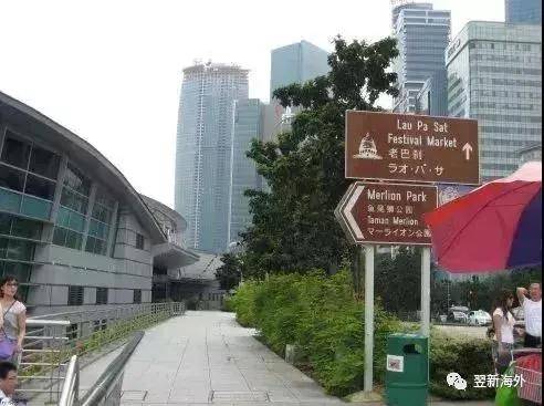 为什么新加坡使用简体字程度比港澳台还普及?