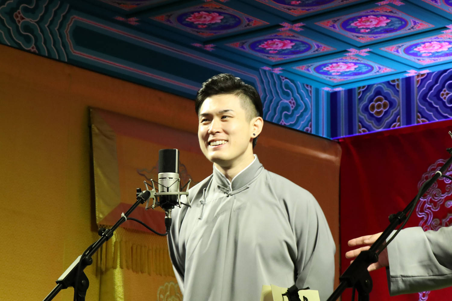 德云社关九海颜值高能力强郭德纲已释放出力捧信号