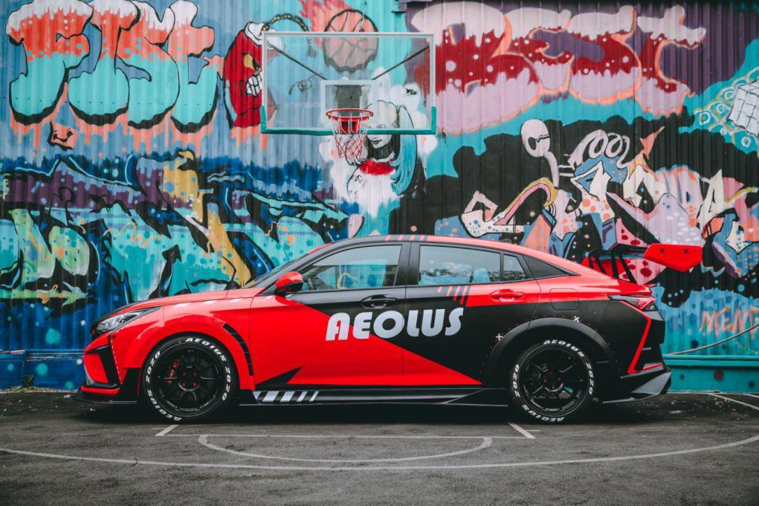 试驾"官改车"风神奕炫骑士版,这样的改装车再也不怕被查了_手机搜狐网