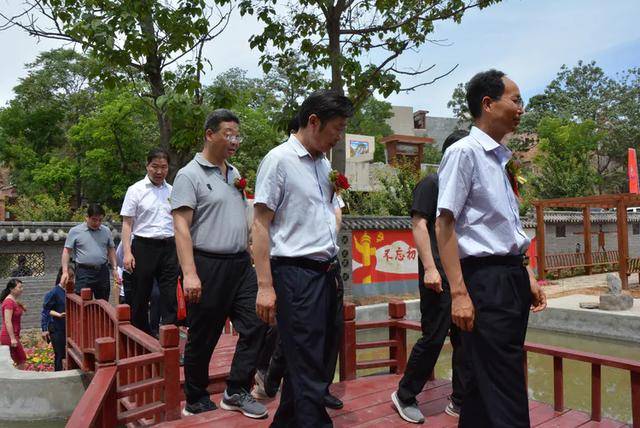 巩义市涉村镇红船记忆打造红色教育基地
