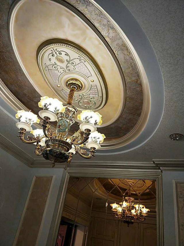 实力派艺术漆浮雕大师——王巴尔特