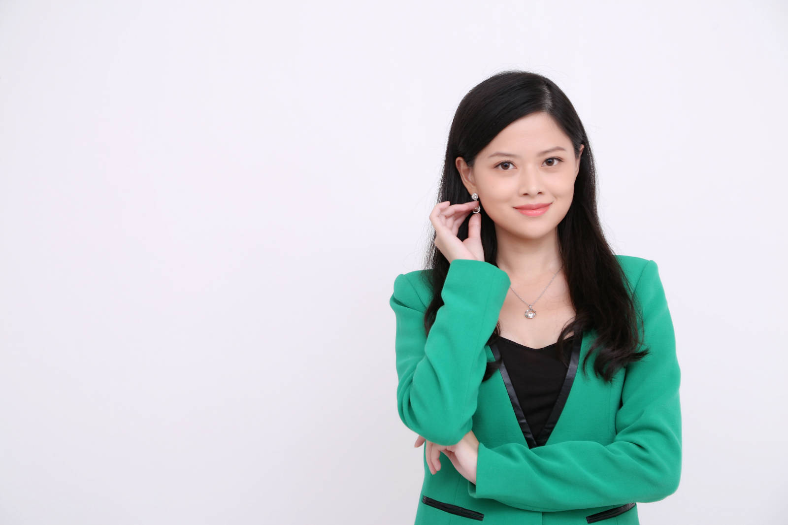 颜华重启专栏写作表示内容不局限于财经领域