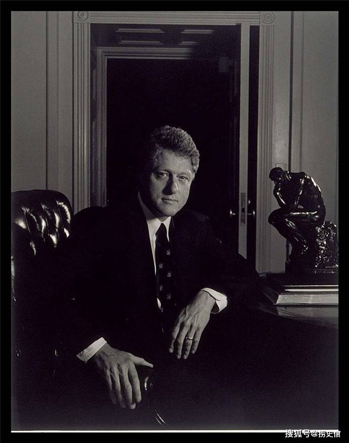 风光摄影之父安塞尔·亚当斯海伦·凯勒与波丽·汤普森美国作家海明威