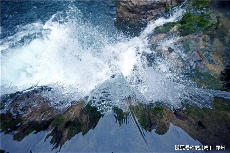 流水汩汩怎么读 来自搜狐网