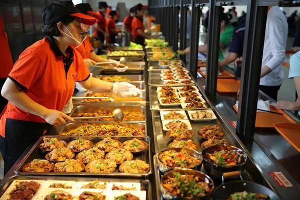 团餐:我红里透着蓝_企业