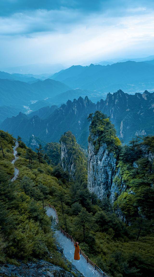 栾川导弹基地图片