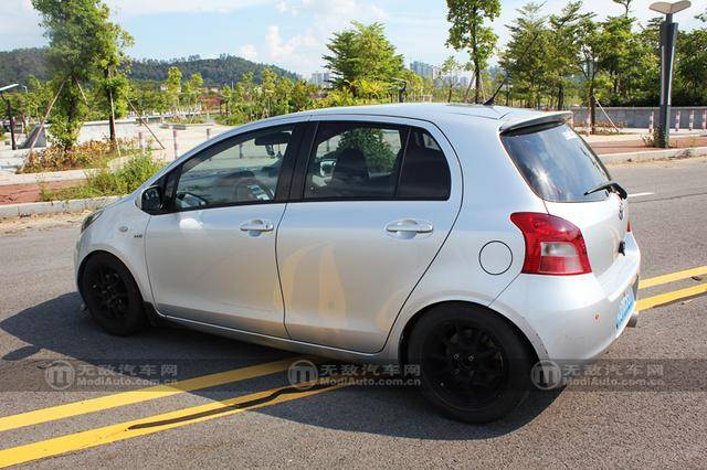 低调丰田雅力士诠释改装态度