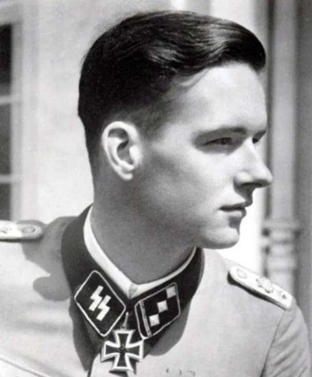 二战德国英俊军官图片