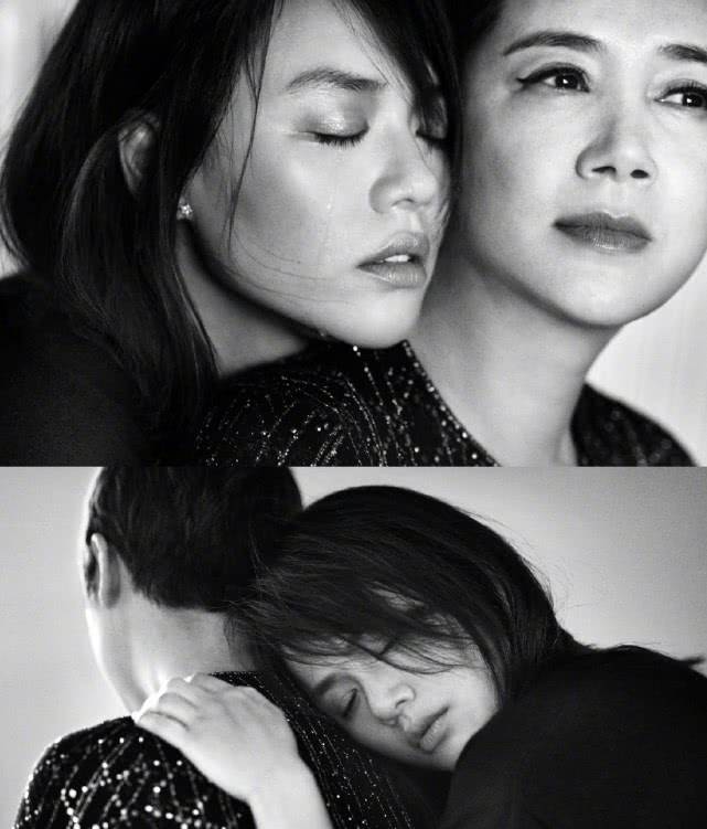 蒋雯丽马思纯齐现身两人同框对比五官相似小姨蒋雯丽更显大气