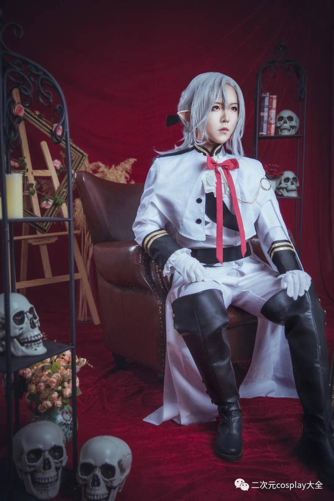 《终结的炽天使》费里德cos,狂拽酷炫的笑容,简直不要太帅气