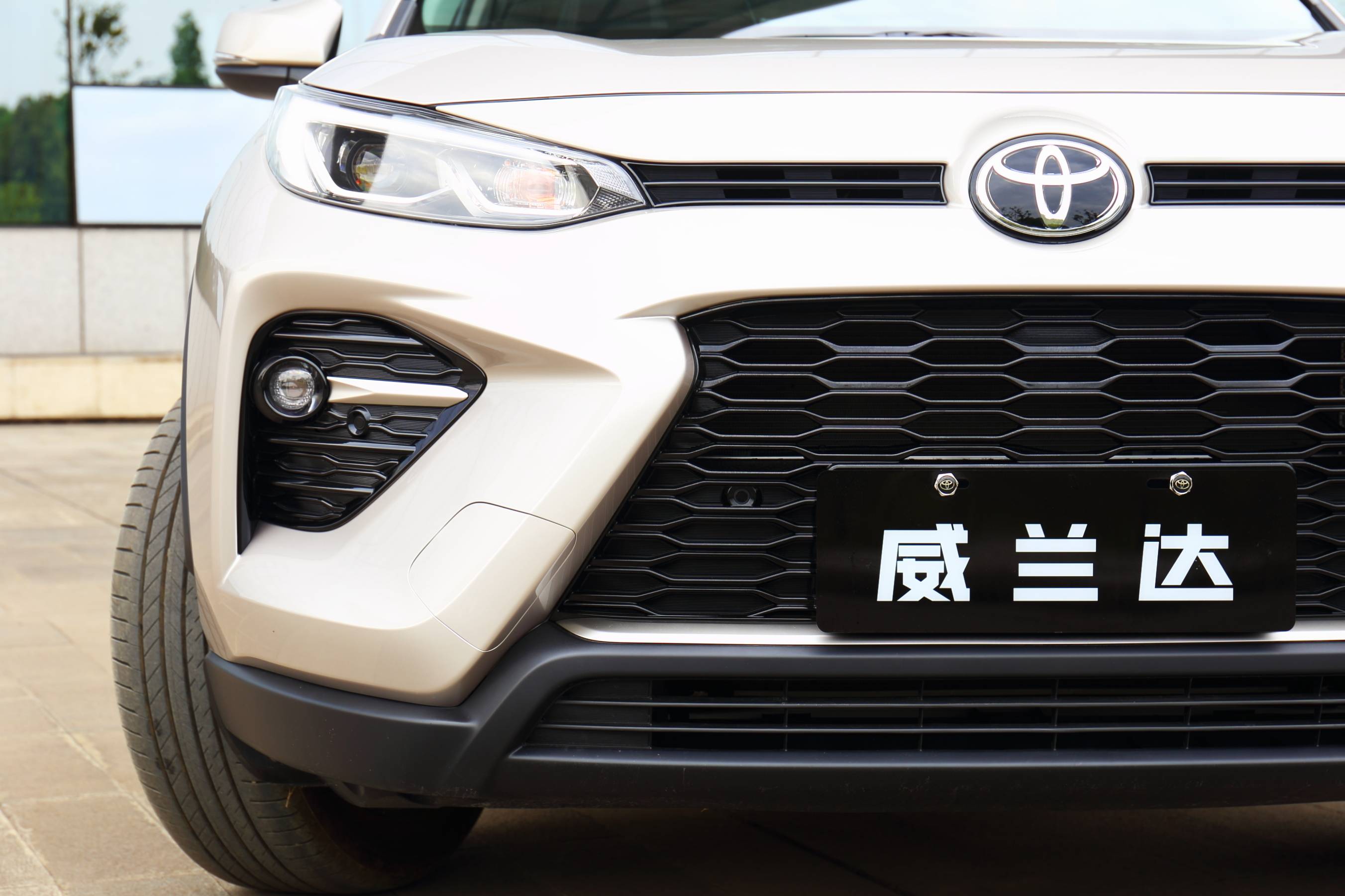 城市suv的中坚力量试广汽丰田威兰达
