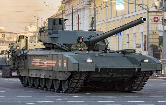 为叫板俄罗斯美军新式坦克列装部队变成了一个铁王八