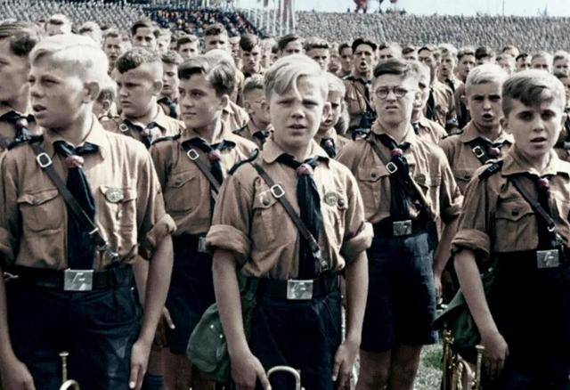 纳粹青年团发型图片