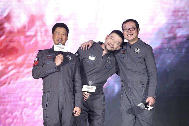 原创吴孟达累到吸氧吴京27小时不敢上厕所导演只能睡3小时