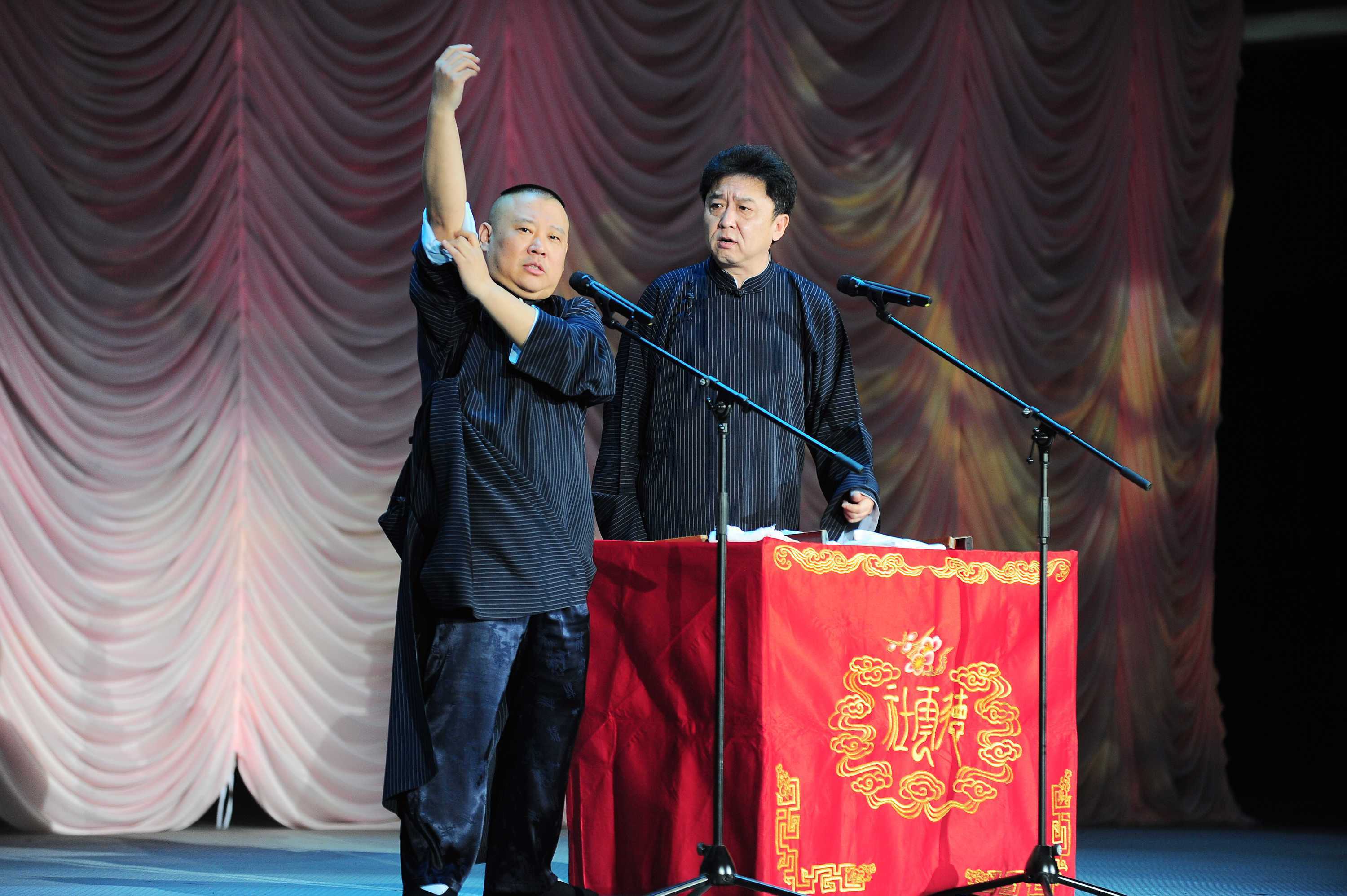 随着新时代的来临,相声由德云社领军,互联网与小视频递进性的扩大了