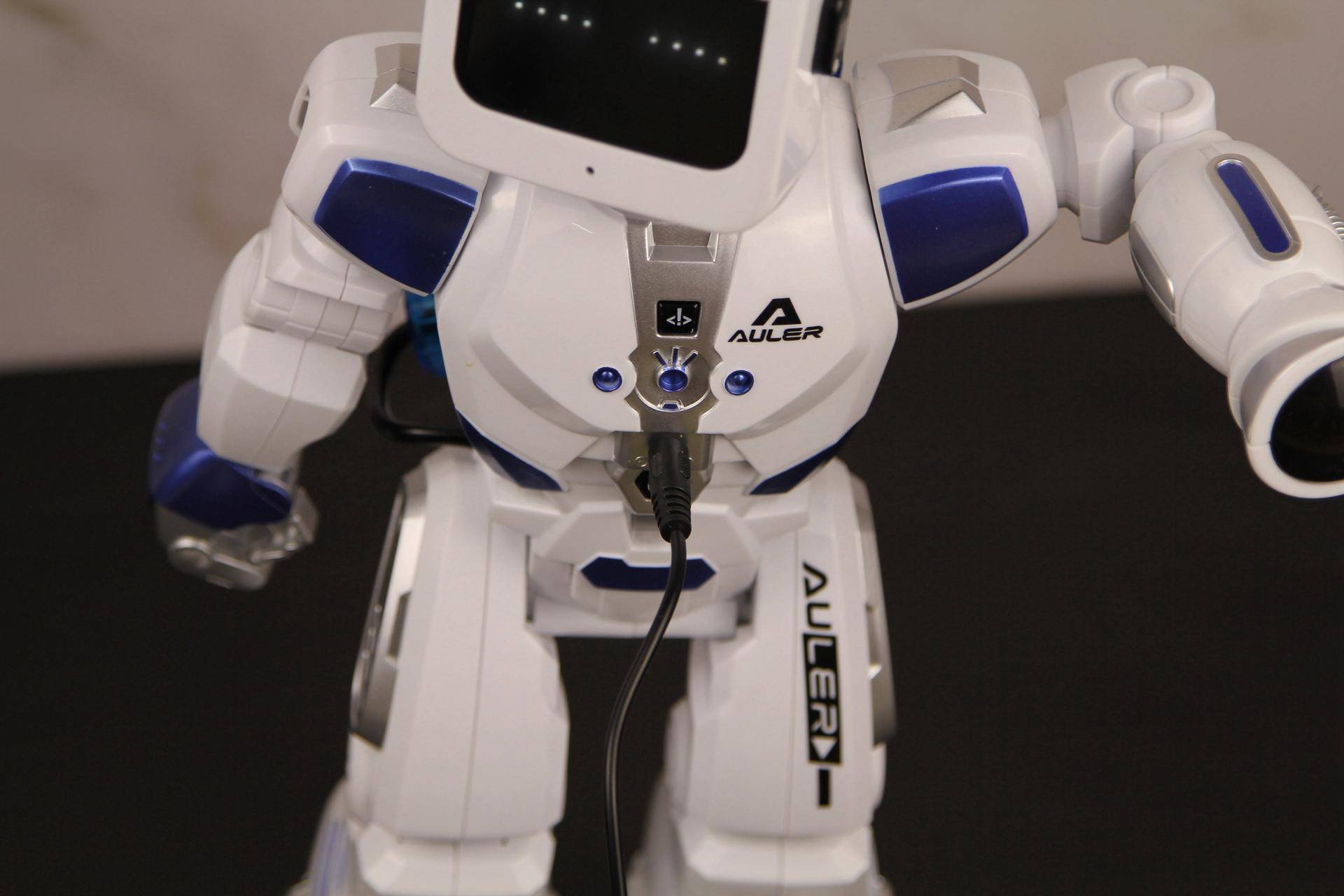 61儿童节之有意思的小机器人_玩具