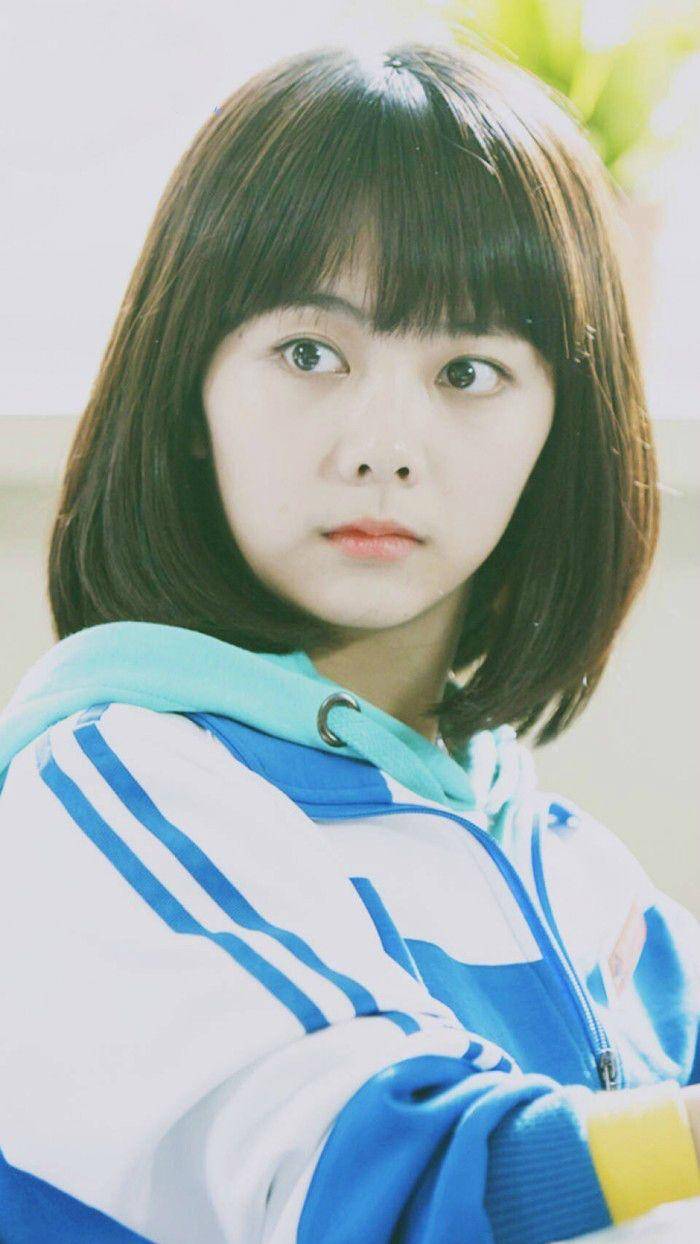 最近圈粉无数的谭松韵,竟也是小个子穿衣榜样,所有造型都甜甜甜