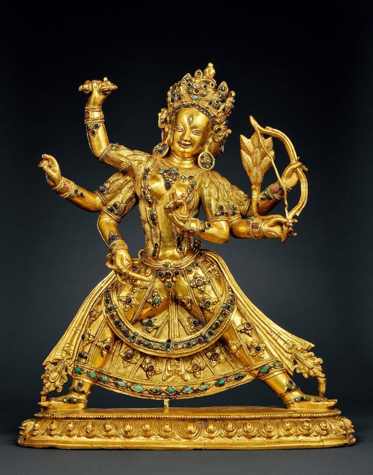 14/15世纪 叶衣佛母尺寸:高28.5cm 成交价:rmb 7,187,500