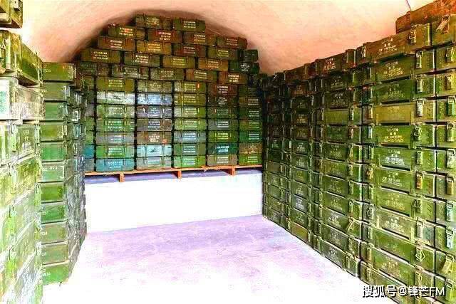 原创世界最大弹药基地,占地面积超8万座足球场,有数千个碉堡仓库