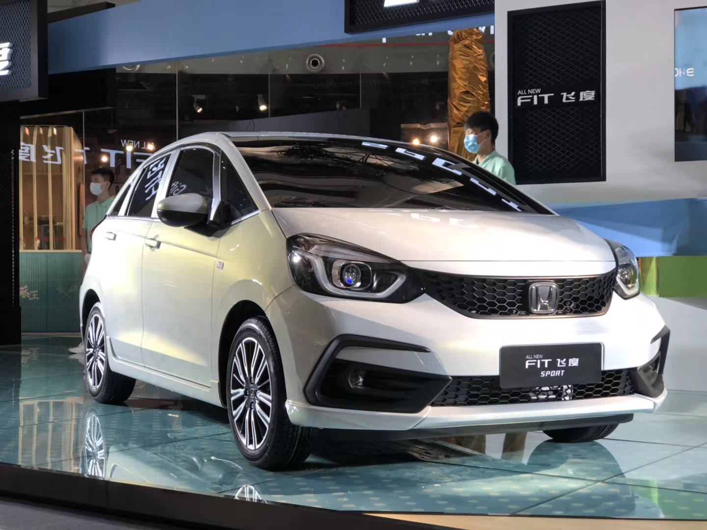 更受女性朋友喜爱,广汽本田全新飞度实车亮相