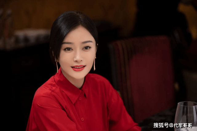 高以翔已经离世了,但是他主演的电视剧《怪你过分美丽》正在热播,这是