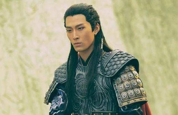 男明星黑化,朱一龙让人心疼,只有他就算黑化也让人恨不起来!