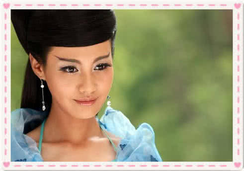 狐狸的女星,没有躲过白灵,没有避开白浅,更是被充满灵气的她绊倒_襄铃