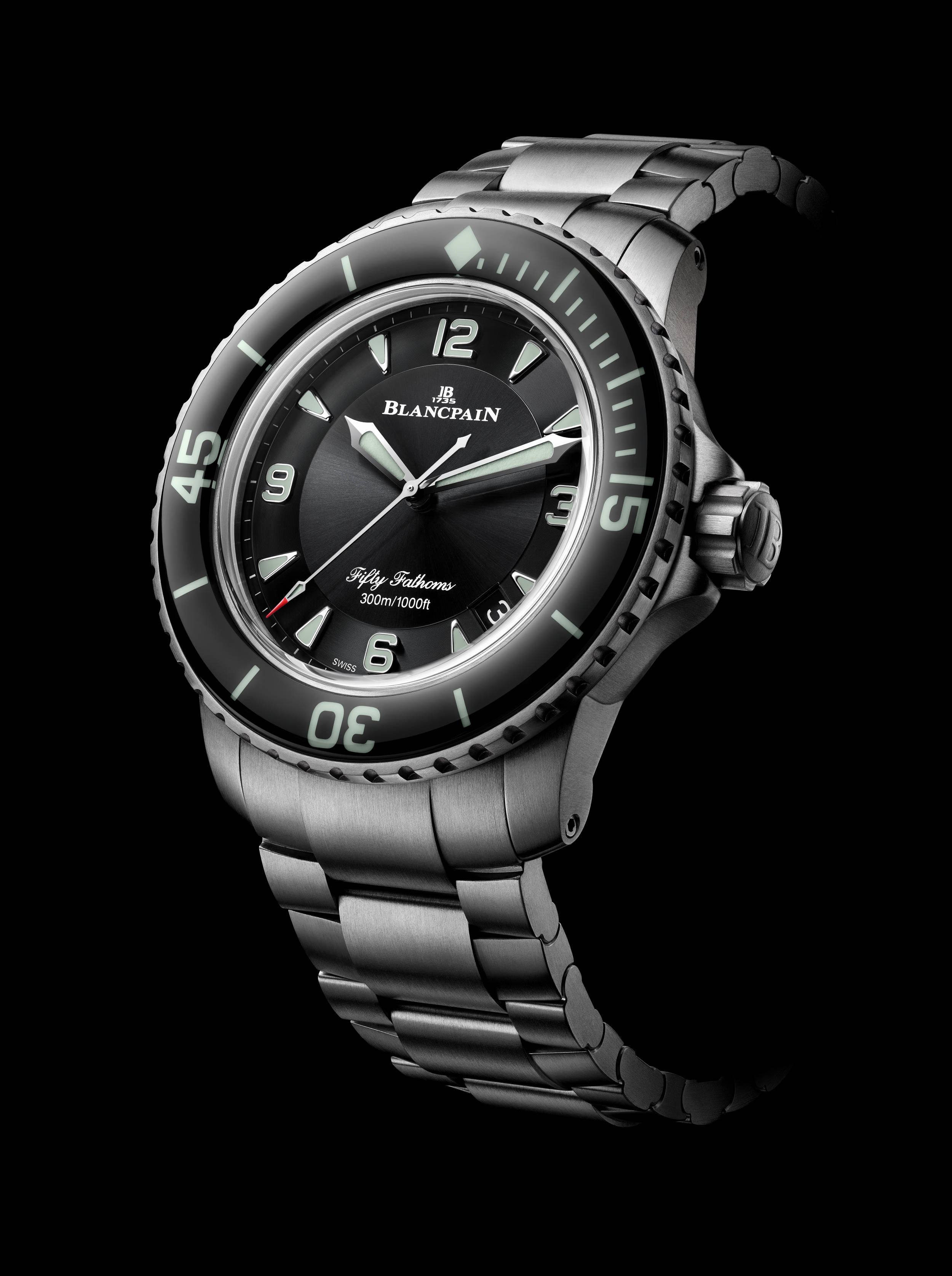 尖端材料创新工艺宝珀焕新推出三款五十噚钛合金重磅力作