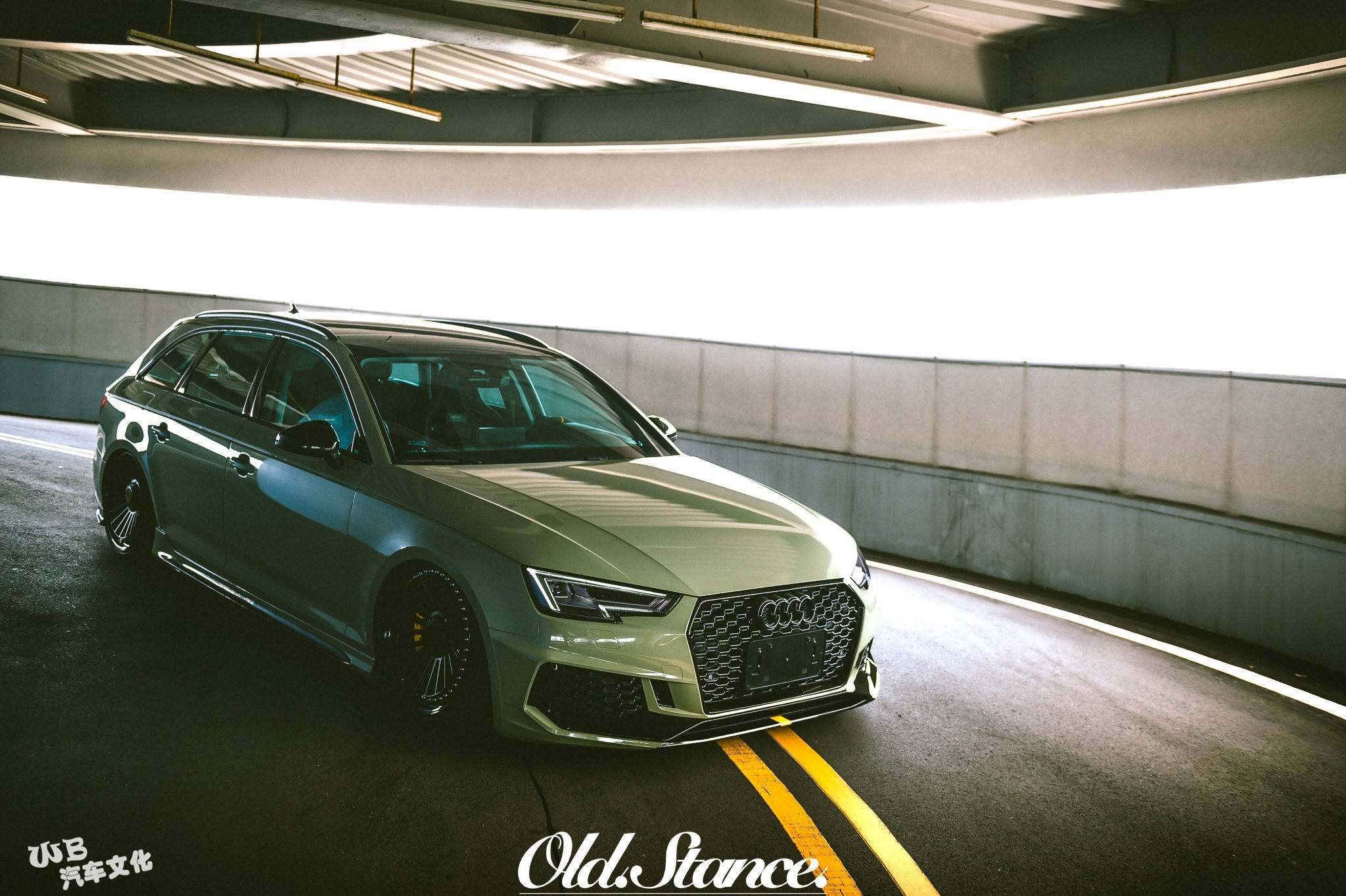 改装车鉴赏卡其绿奥迪a4avantb9