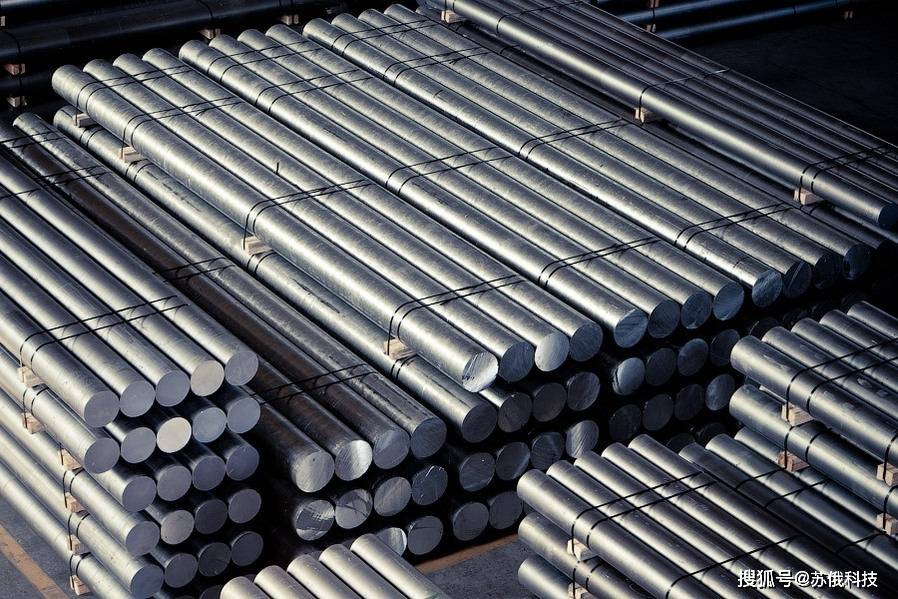 铝棍(图片来源:krsk.sibnovosti.ru)