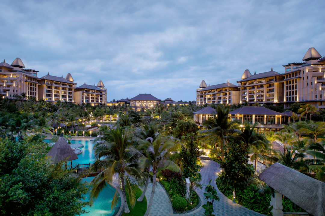 三亚清水湾莱佛士raffleshotel低调奢华