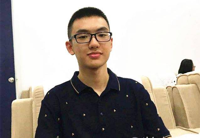 原创清华大学2019级"最火"新生杨晨煜,入读智班,学习人工智能,获网友