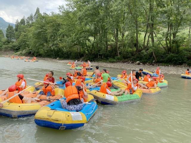 原创广元最刺激的漂流全长8公里落差100米距离城区25公里