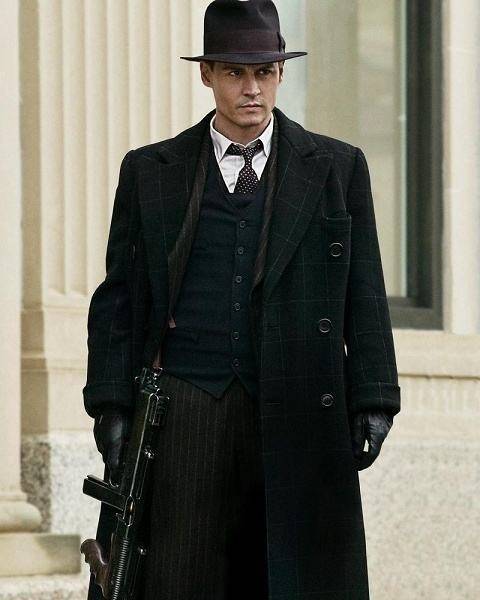 原创迪林杰1年抢劫24家银行被冠以头号公敌的江洋大盗