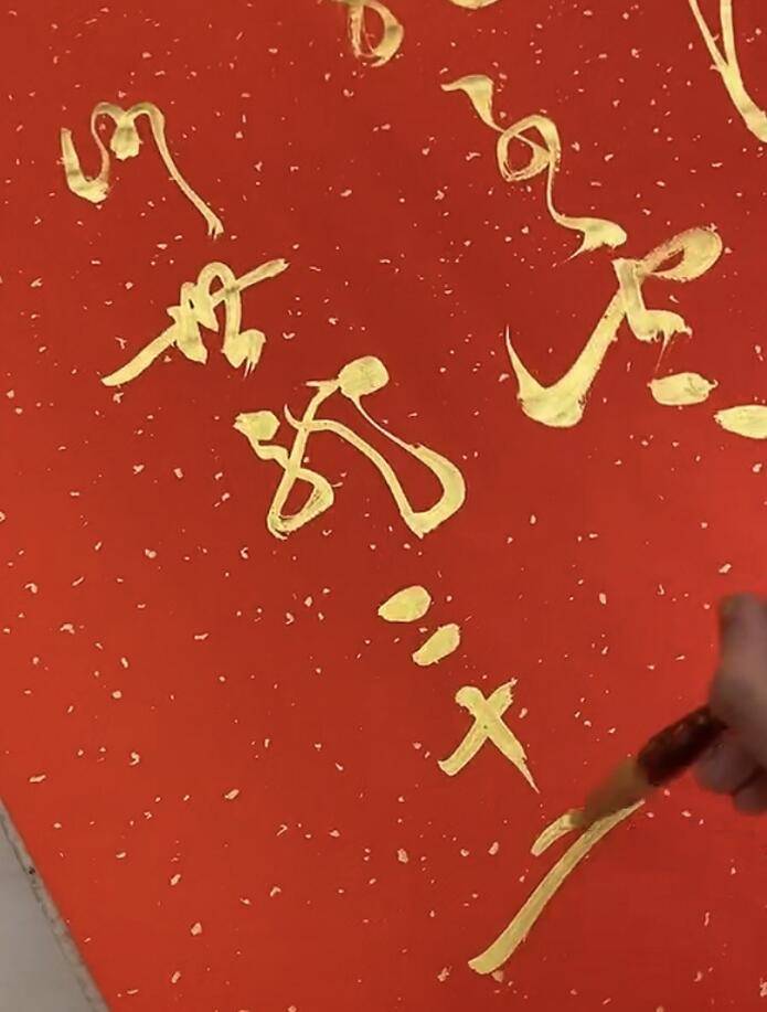 曾经的书法神童何世龙,如今书法作品受欢迎,一幅作品卖1000元!_中国